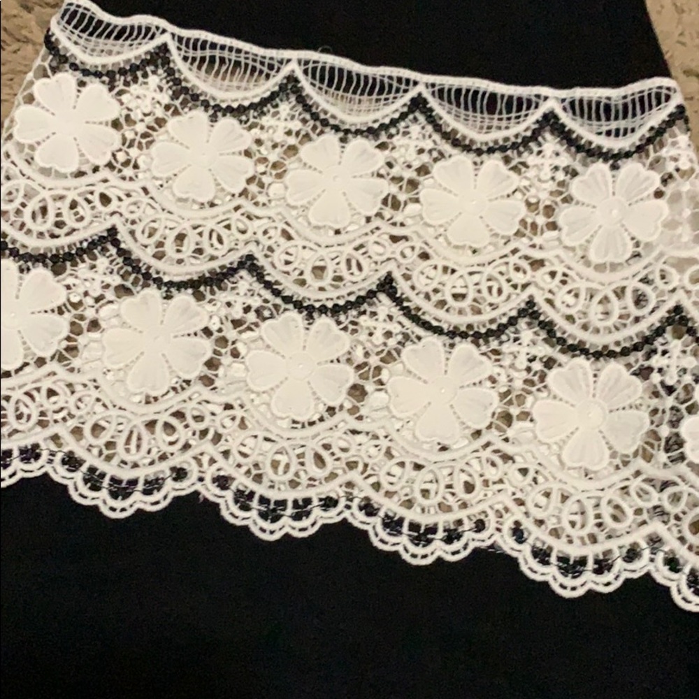 Super cute flare pants! - Picture 3 of 3